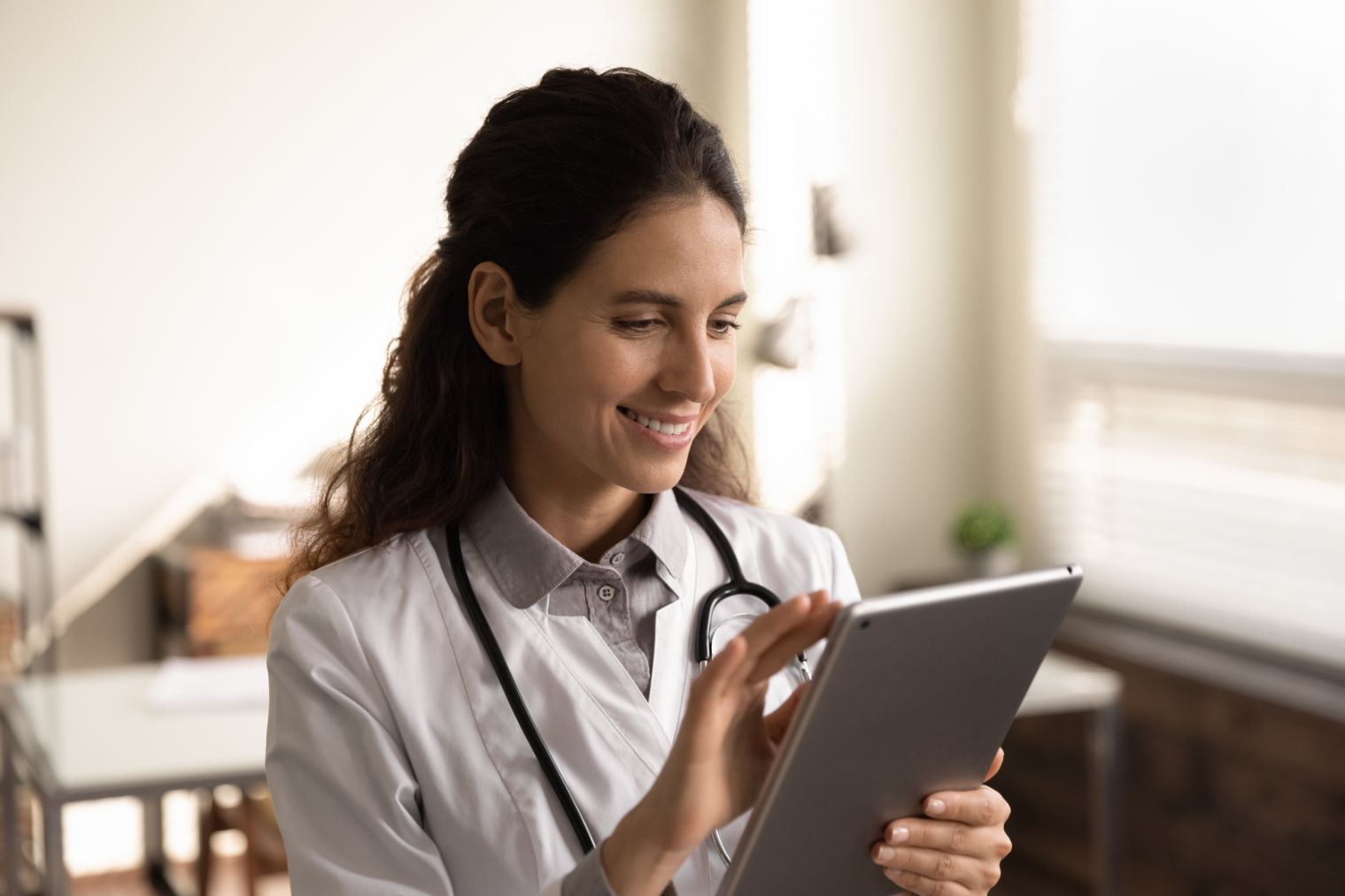Cutting-Edge Healthcare Software Corporate Website - Gallery Image 1